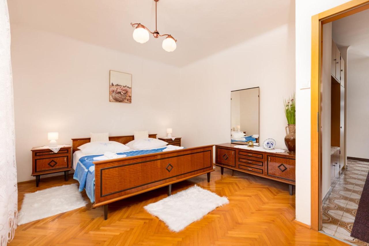 Apartman Tena Punat Luaran gambar