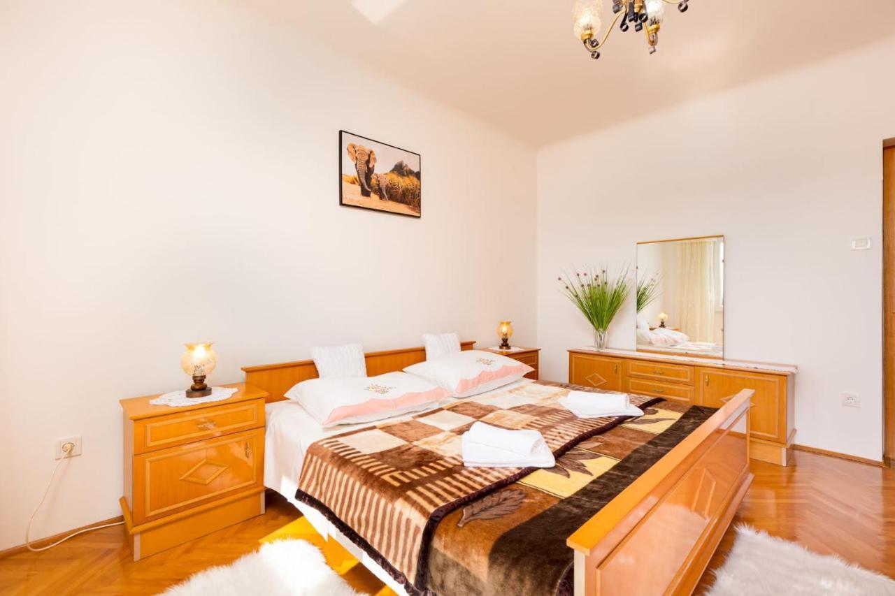 Apartman Tena Punat Luaran gambar