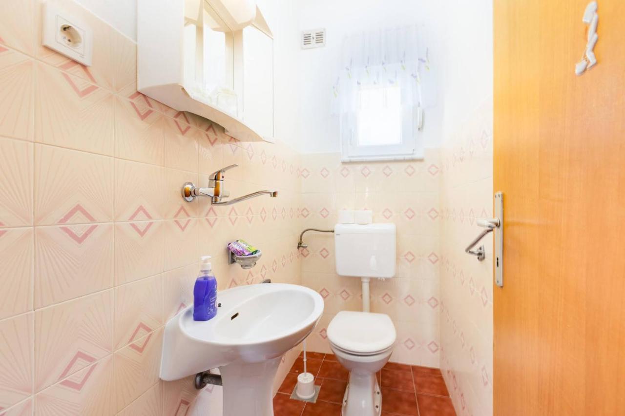 Apartman Tena Punat Luaran gambar